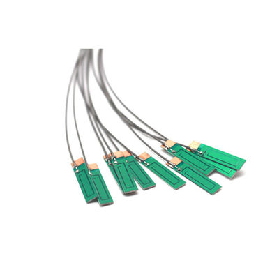 Internal Dual Band WIFI Flexible Polarization Antenna 50w Input Power for 4G GSM PCB